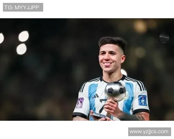 唱歌与足球双栖明星盘点他们的音乐才华与运动成就